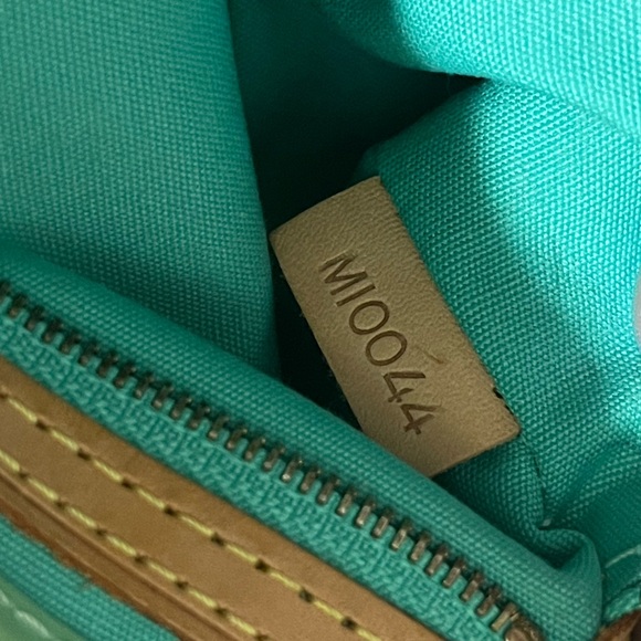 Louis Vuitton Reade - Picture 4 of 6